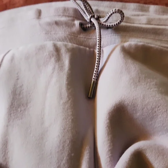 DKNY Fleece Jogger - Picture 5 of 5